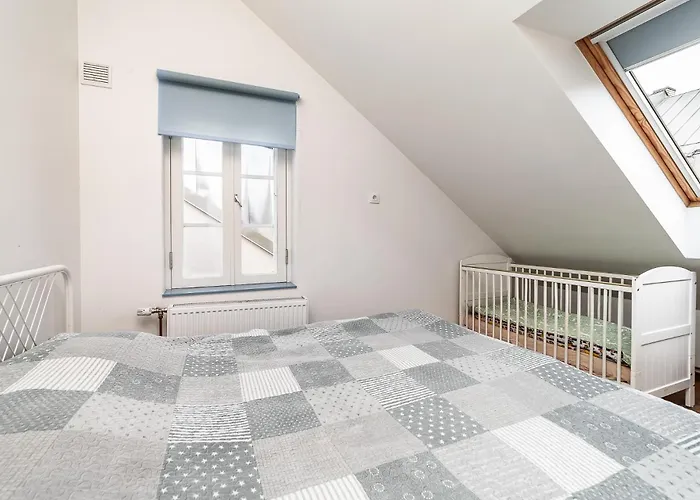 For Four With Free Parking Apartment *